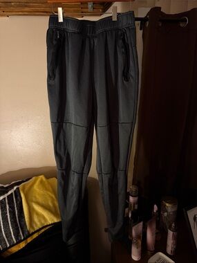 Men's Performance Jogger Pants with Zip Pockets